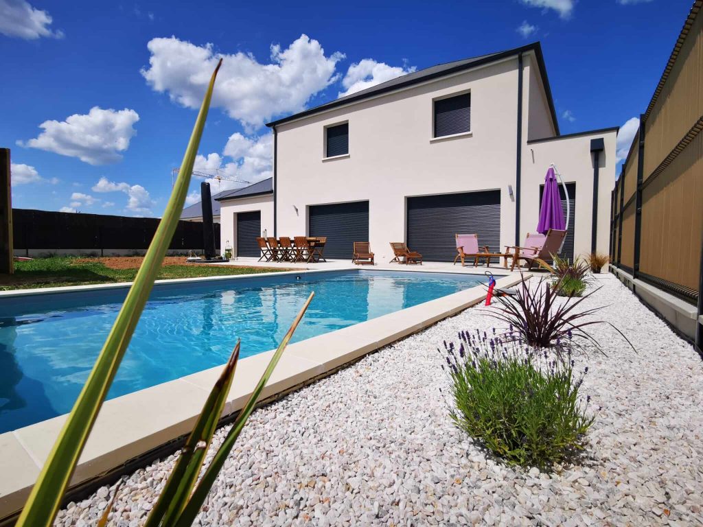 realisation_piscine_paysage_terrasse_plantation_arbo-concept_magiline